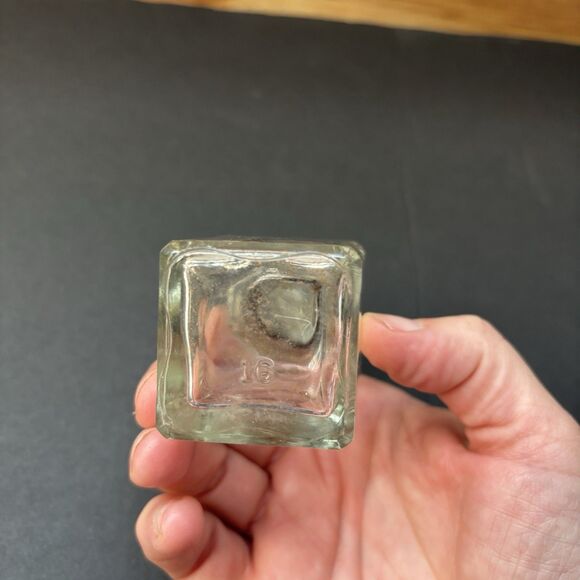 Vtg CLEAR SQUARE GLASS PERFUME BOTTLE With STOPPER APOTHECARY - Picture 7 of 8